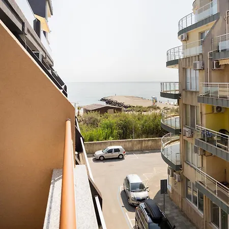 Marea 1 Pomorie