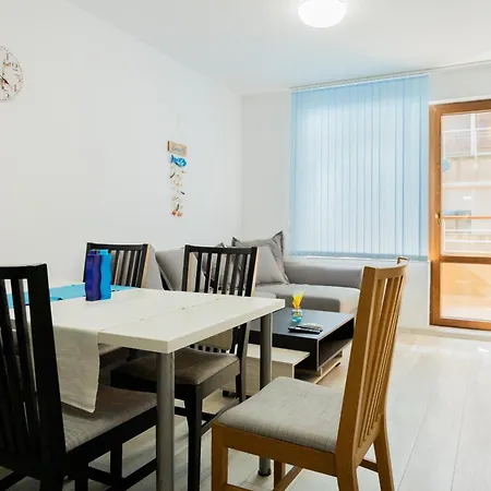 Апартаменты Marea 1 *