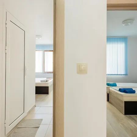 Marea 1 * Поморие