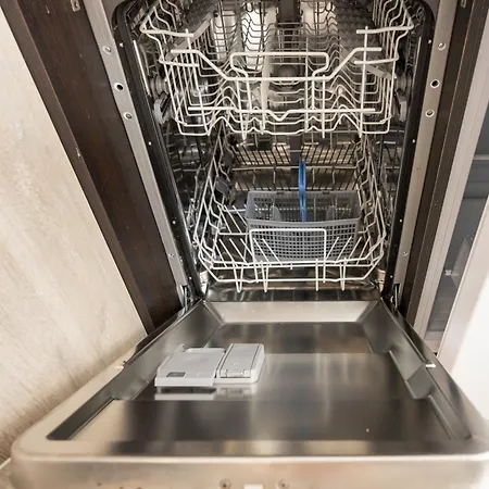 Marea 1 * Поморие