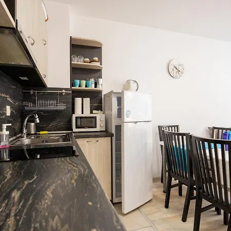 Апартаменты Marea 1 *