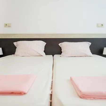 Marea 1 Апартаменты