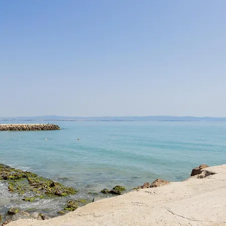 Апартаменты Marea 1 *